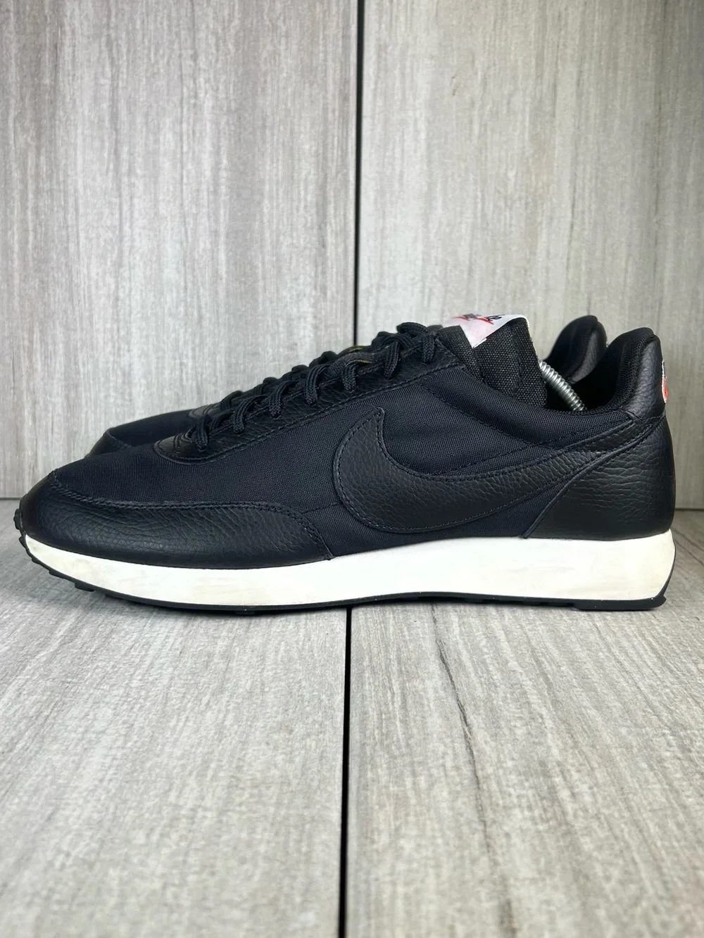 WORN 1X Nike Air Tailwind 90 Waffle Retro Black Athletic Sneaker Mens Size 10.5